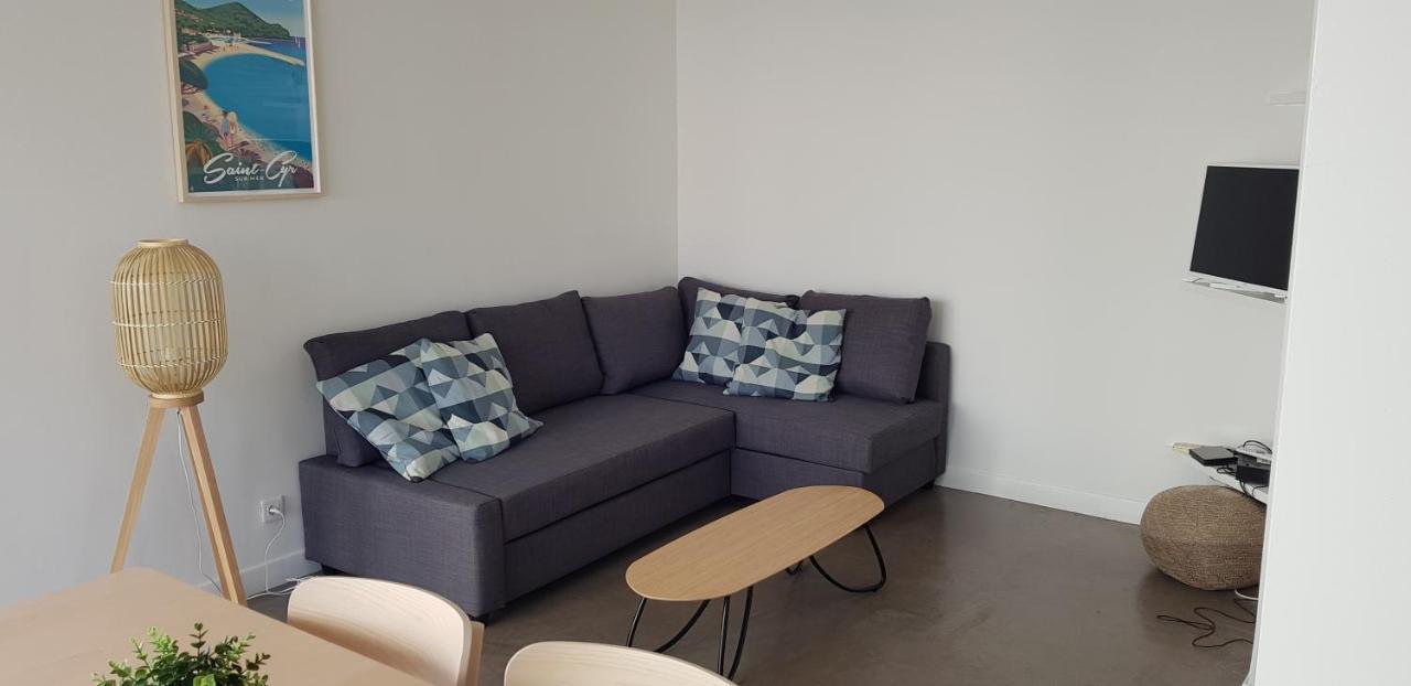 Les Pieds Dans L'O - Appartement 50M2 Front De Mer Saint-Cyr-sur-Mer Kültér fotó